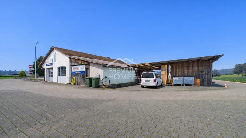 Seltene Kombination aus Gewerbe und Wohnen (1)