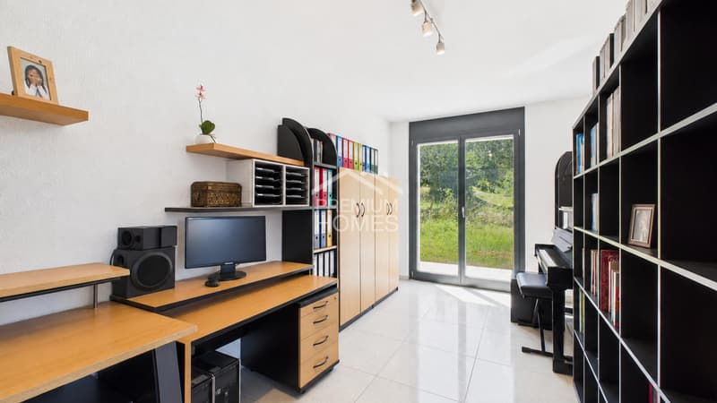 À Courrendlin: Vue, caractère & revenu locatif (12)