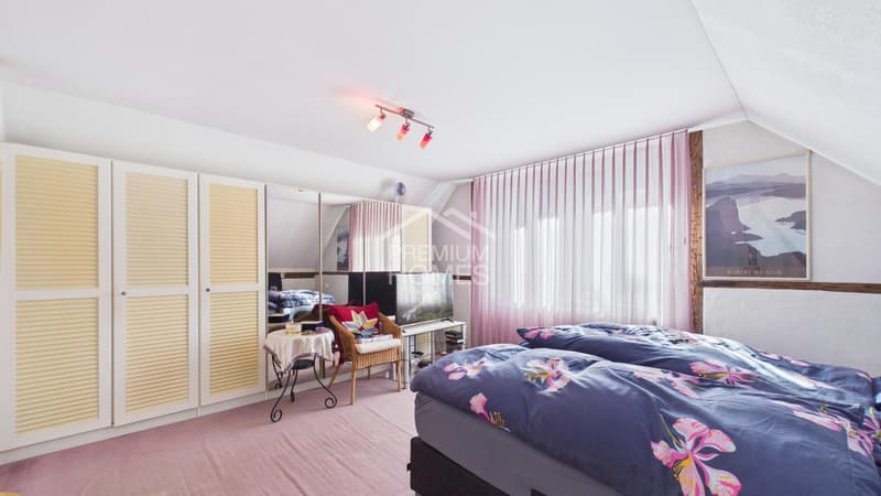 Vollvermietetes Zweifamilienhaus mit Pool & Gartenhaus! (8)