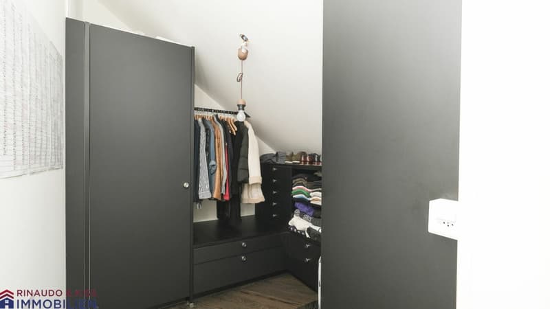 Exklusive Dachwohnung mit Balkon - modern & neuwertig (10)