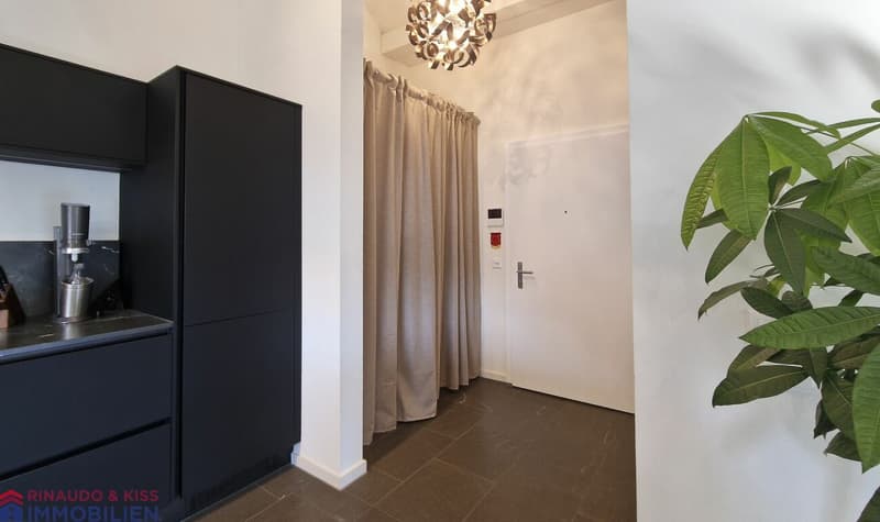 Exklusive Dachwohnung mit Balkon - modern & neuwertig (12)