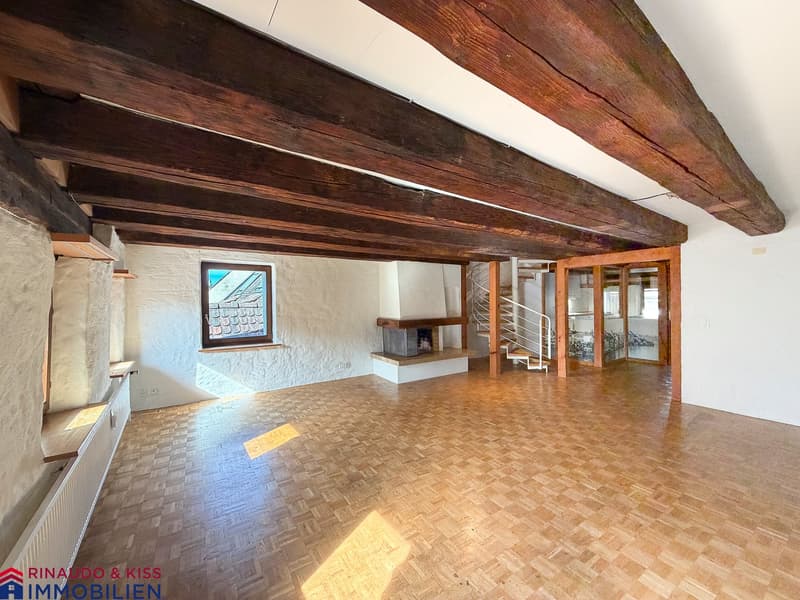 Ein Zuhause für Liebhaber des Besonderen mit Lift und Balkon (3)