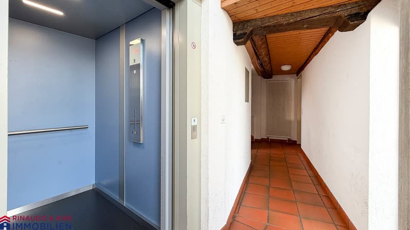 Ein Zuhause für Liebhaber des Besonderen mit Lift und Balkon (14)