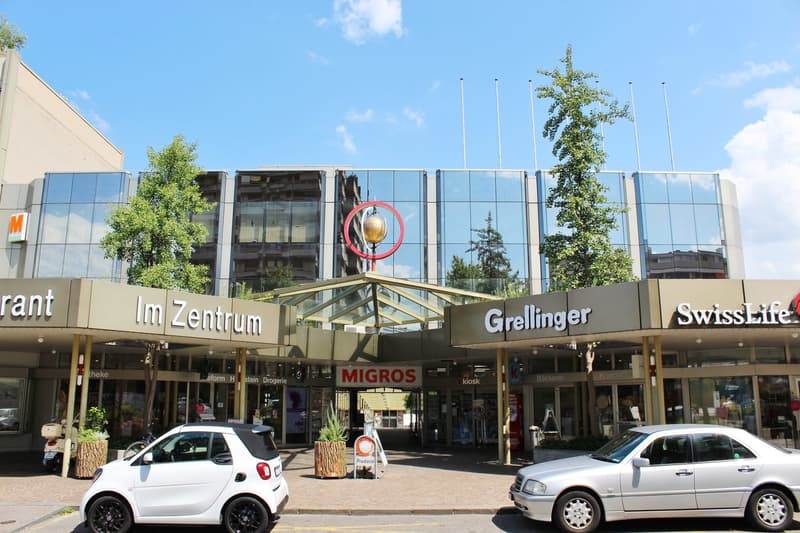Espace de pratique médicale à louer dans le centre de Reinach - utilisation intermédiaire possible ! (2)