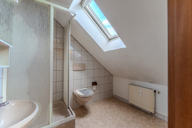 Charmante 4-Zimmer-Maisonette-Wohnung im 5. Obergeschoss in Riehen (9)