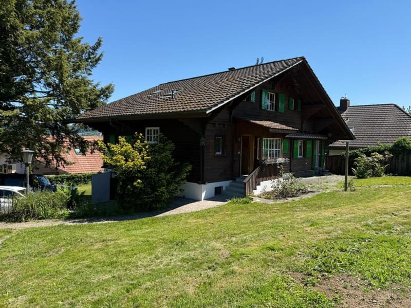 CHALET MIT CHARME, VIEL LAND UND GROSSEM POTENZIAL (7)