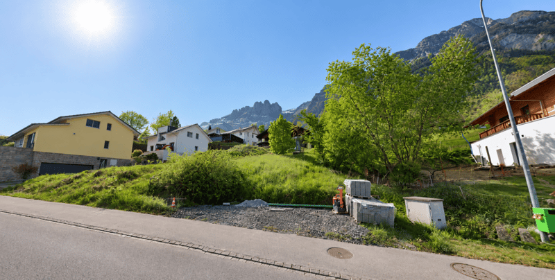 SELTENE GELEGENHEIT BAULAND IN ATTRAKTIVER WOHNLAGE (3)
