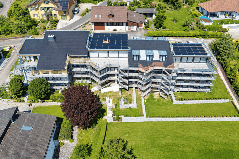 EXKLUSIVE 4.5 ZIMMER WOHNUNG MIT PANORAMA AUSSICHT UND GROSSEM AUSSENBEREICH (3)