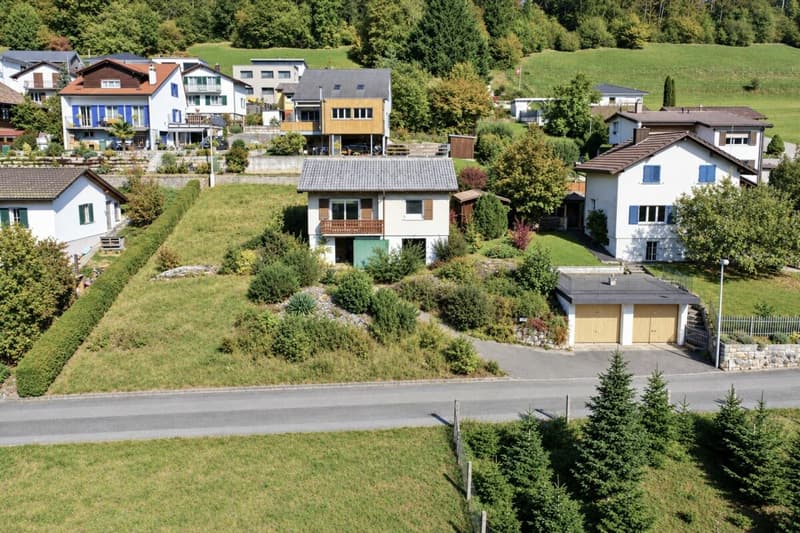 EINFAMILIENHAUS MIT BEWILLIGTEM BAUPROJEKT - ATTRAKTIVE GELEGENHEIT MIT GESTALTUNGSSPIELRAUM (2)