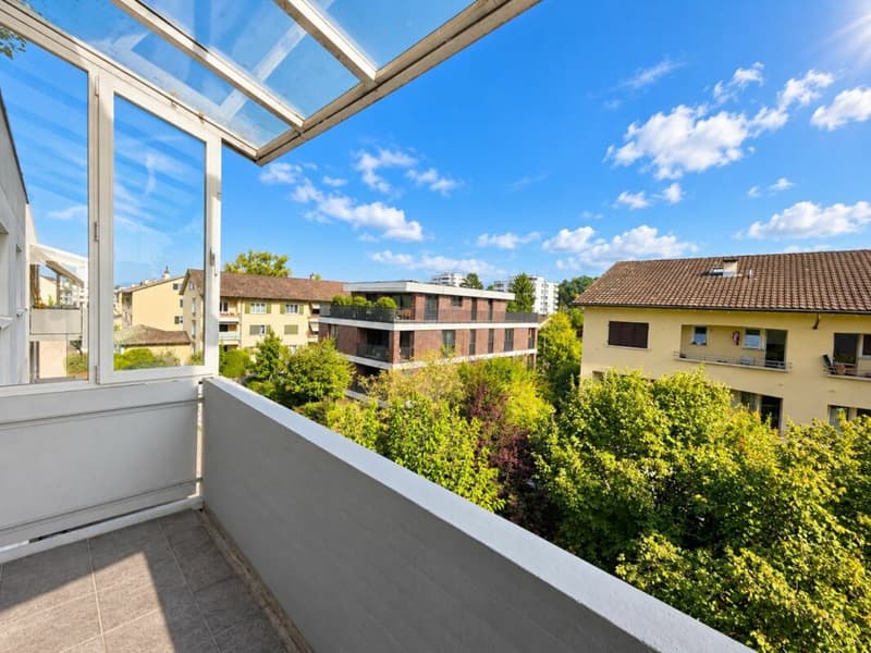 Zentral gelegene Wohnung mit Balkon und guter Besonnung (1)