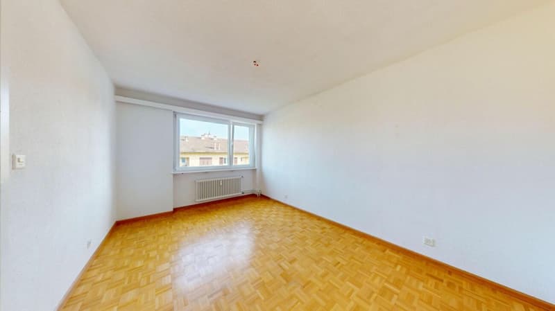 Zentral gelegene Wohnung mit Balkon und guter Besonnung (7)