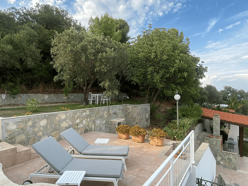 "In Ligurien Herbstsonne und winterlich milde Temperaturen an der italienischen Rivera geniessen" L (25)
