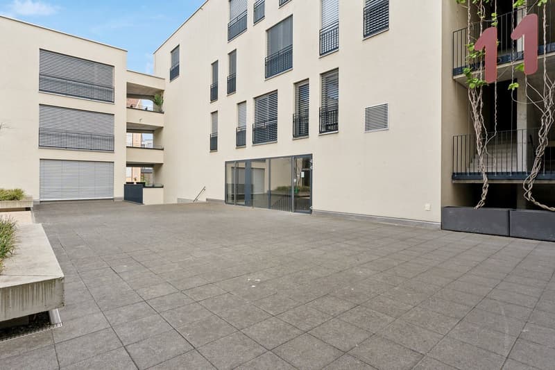 Büro-/Praxisräume vis-à-vis Neumarktplatz zu vermieten (4)