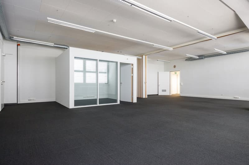 Grosszügige Büro-/Gewerbeflächen an der Ostermundigenstrasse in Bern (5)