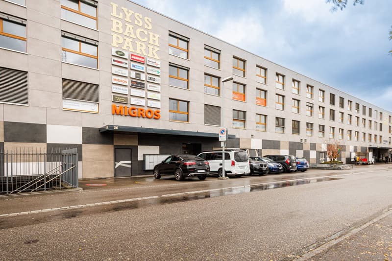 Im Lyssbachpark zu vermieten: attraktive Büroräume (8)