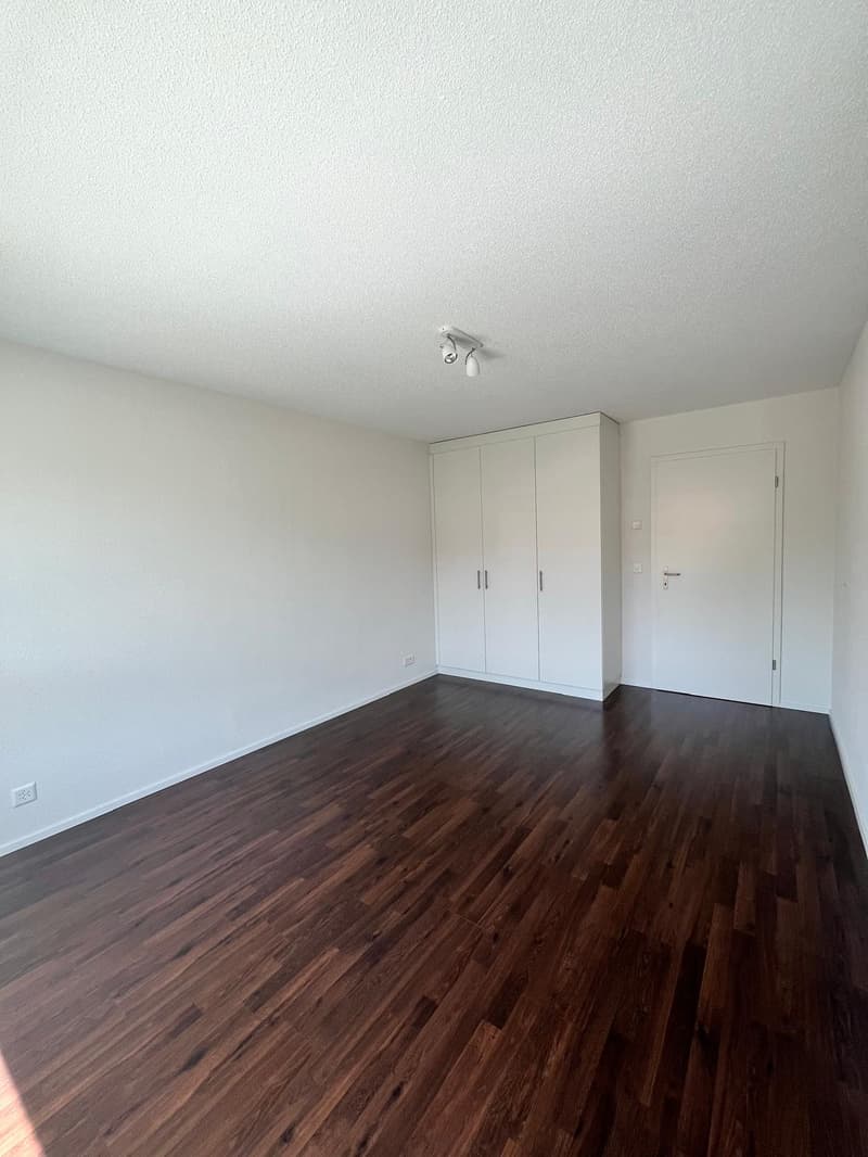 Einziehen und Wohlfühlen: Ihr neues Zuhause mit Balkon / Wintergarten-Feeling zu jeder Jahreszeit! (10)