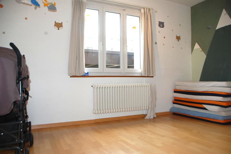 Charmantes Zweifamilienhaus mit Bauland (7)