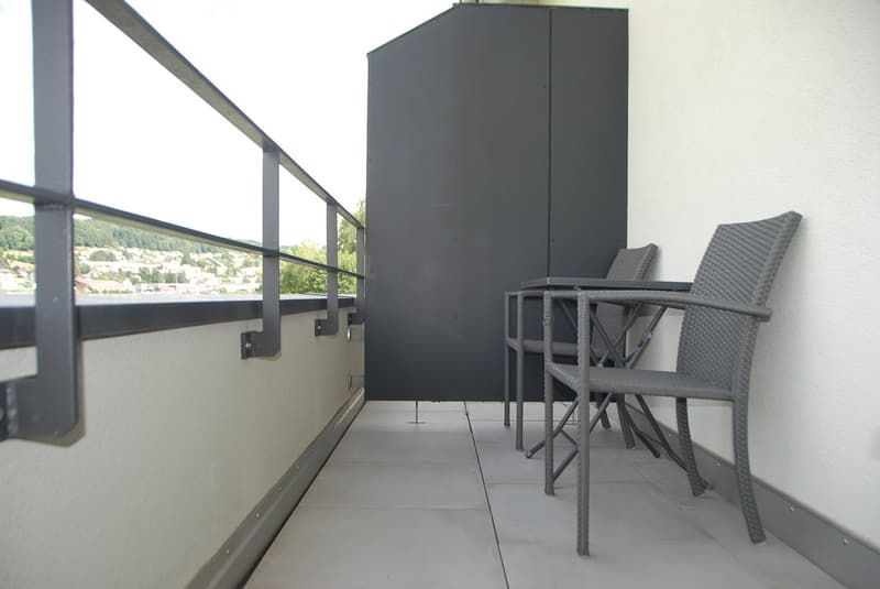 Moderne 4.5-Zimmer-Wohnung mit 2 Balkonen und schöner Aussicht in Affoltern am Albis (9)