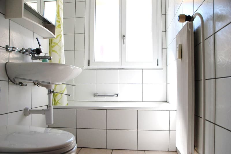 Spannende 3.5 Zimmer Eigentumswohnung mit Balkon und Garage in Moosseedorf (12)