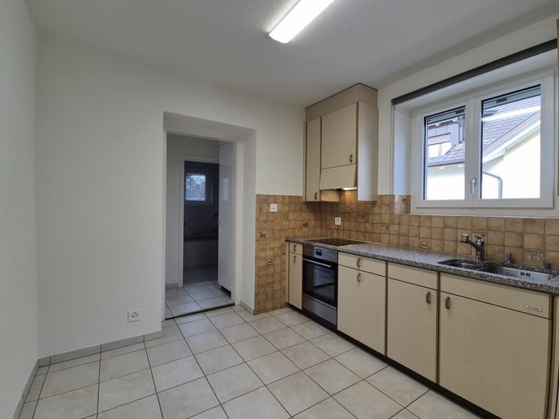 4 Zimmer Wohnung an ruhiger Lage (3)