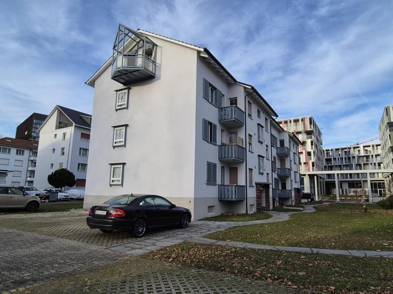 3.5 Zimmer- Dachgeschosswohnung mit 93m2 Wohnfläche! (8)