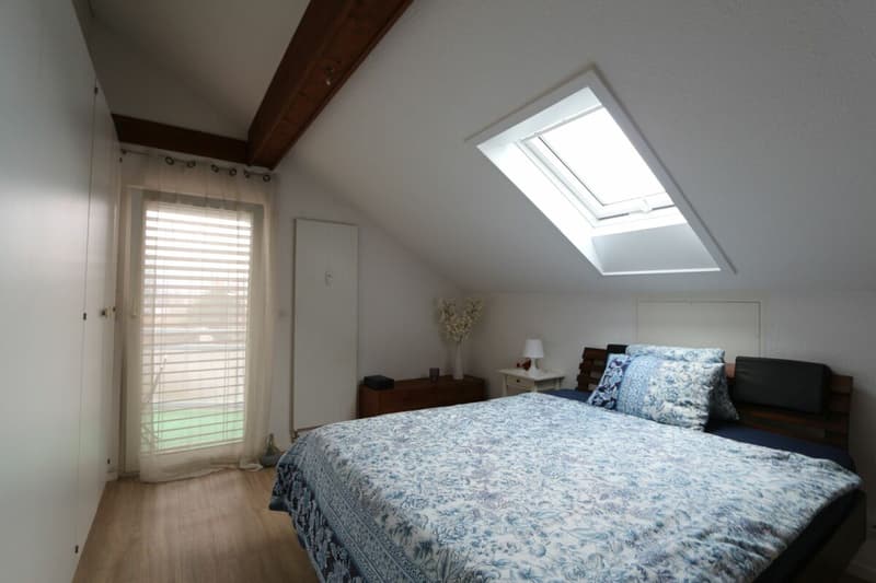 3.5 Zimmer- Dachgeschosswohnung mit 93m2 Wohnfläche! (7)