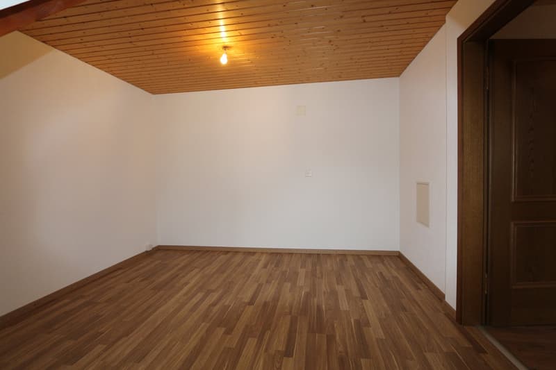 2.5-ZIMMER-DACHWOHNUNG MIT GALERIE (7)