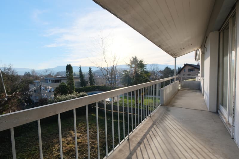 Balkon im Obergeschoss