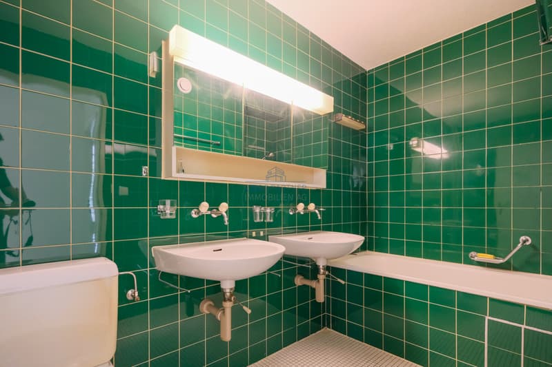 Badezimmer / Bathroom