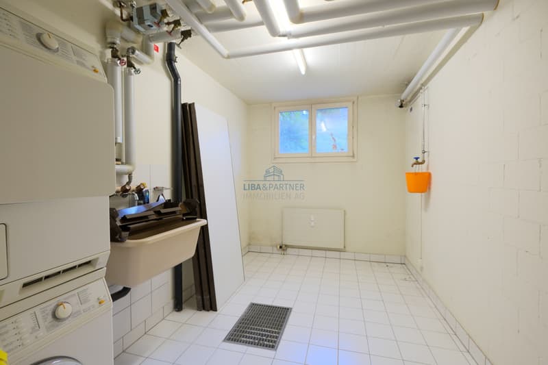 beheizter Bastelraum mit Waschturm / Heated craft room with washing tower