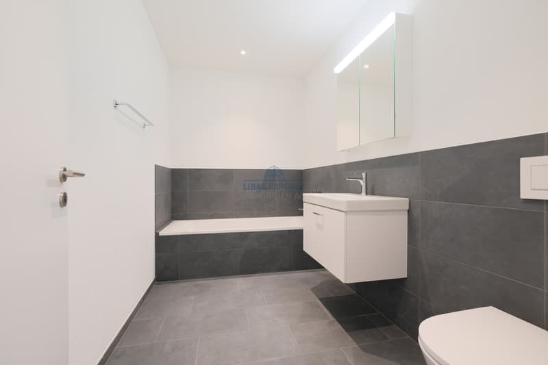 Bad/WC / Bathroom with bath tub