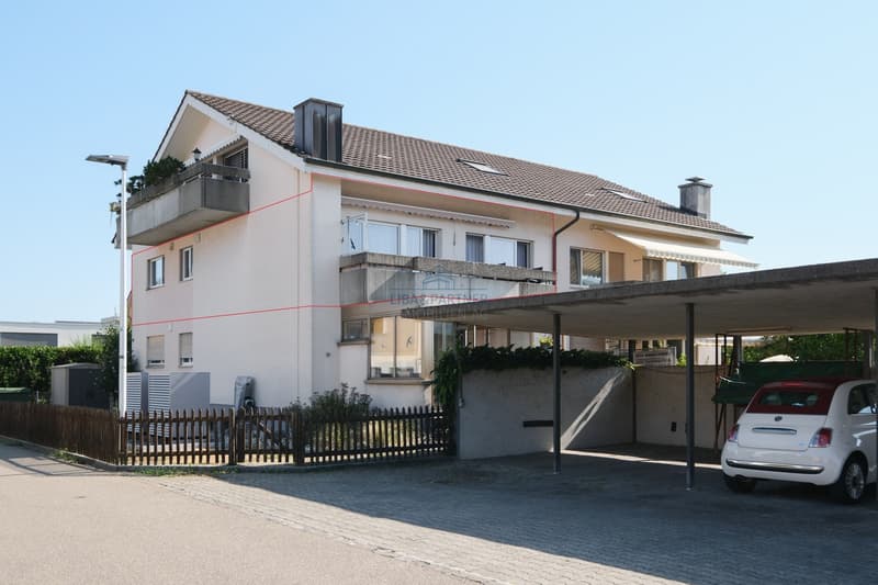 Hausansicht / Exterior View