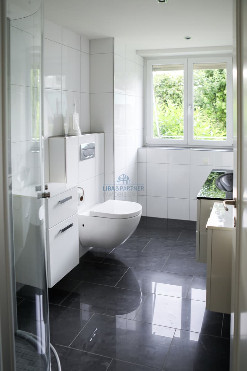 Badezimmer / Bathroom