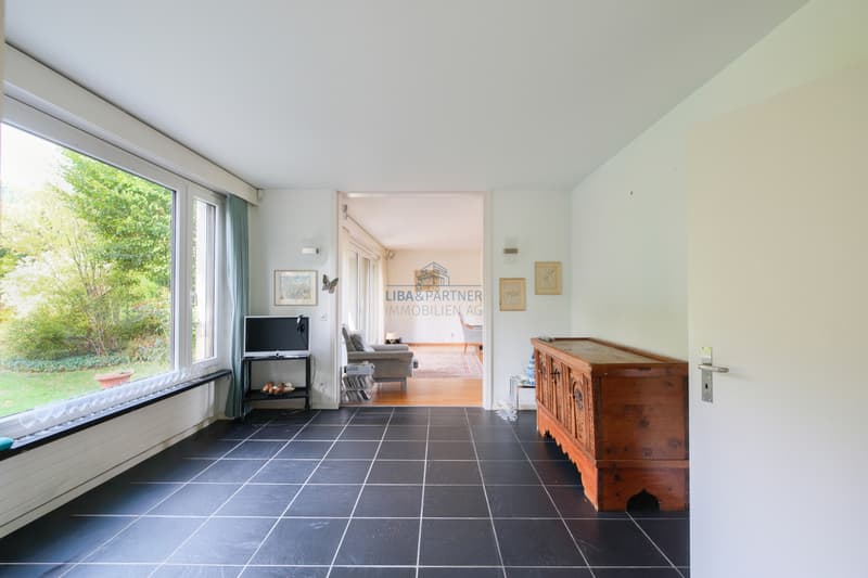 Esszimmer / Dining Room