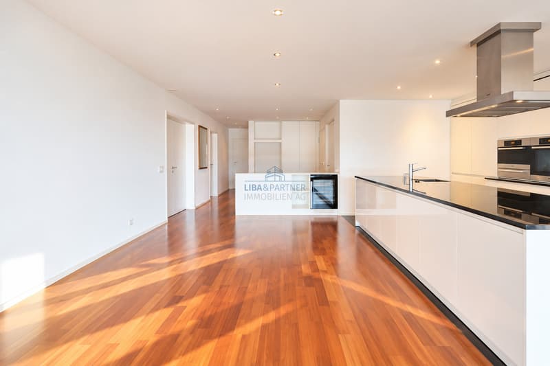Ihr Wohntraum, hochwertiger, moderner Ausbau & Lift direkt zur Wohnung (4)
