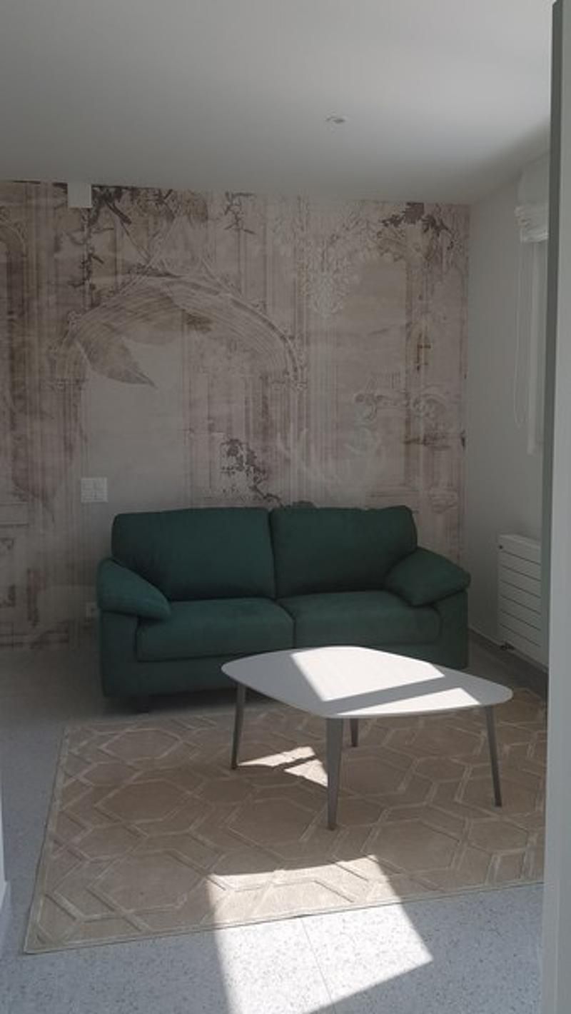 Affittiamo appartamento ammobiliato 2½ locali, di alto standing (2)