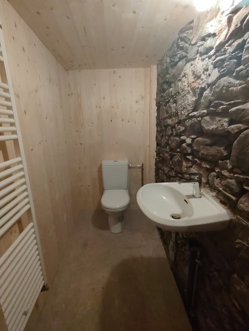 Casa ticinese nel nucleo di Mugena (9)