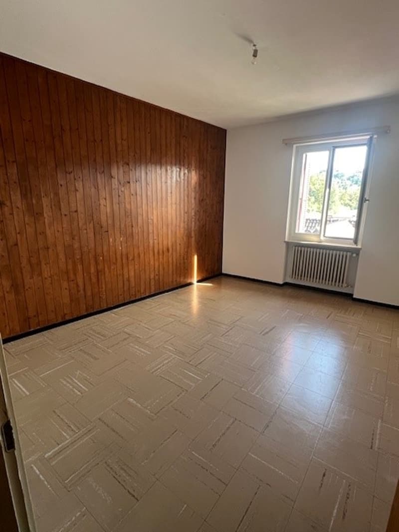 Appartamento 3 locali - possibilità di assumere le mansioni di portineria (7)