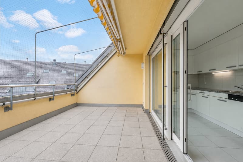 Balkon_ohne_Unkraut.jpg
