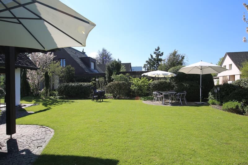 Garten mit Sitzplatz