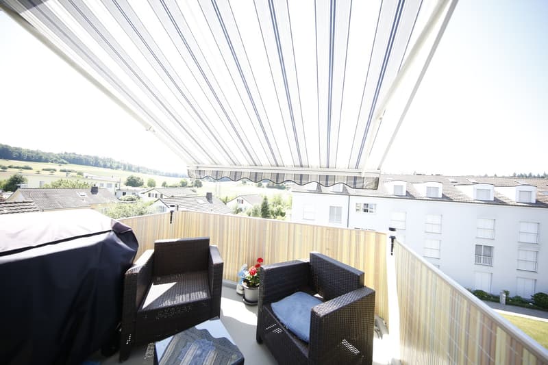 Attraktive 3.5 Zimmer Dachwohnung mit Weitblick. Ideales Anlageobjekt (7)