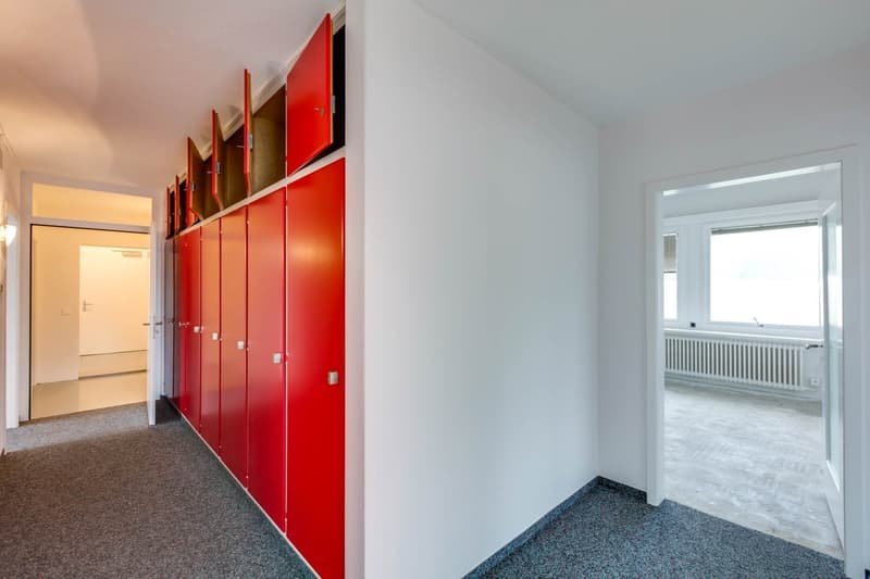 Büro EG