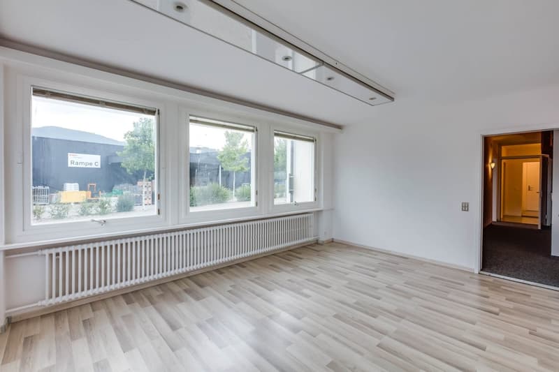 Büro EG