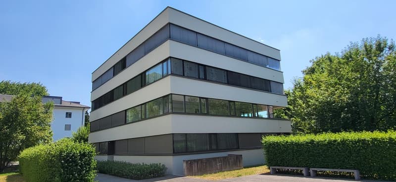 Charmante 3.5-Zimmer-Wohnung am Strandweg in Burgdorf (1)