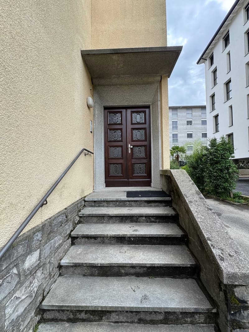 AFFITTASI 5.5 LOCALI RISTRUTTURATO A MASSAGNO (3)