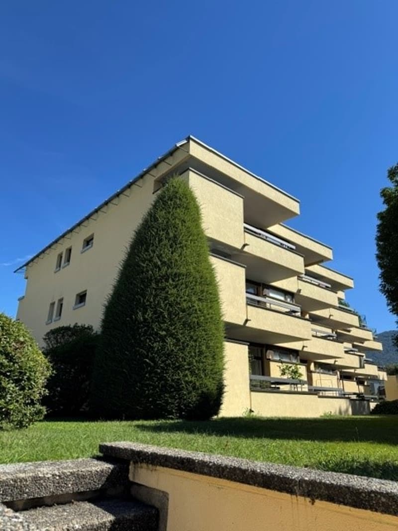AFFITTASI 4.5 LOCALI A PORZA RISTRUTTURATO (1)