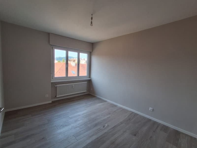 AFFITTASI 4.5 LOCALI ATTICO COMPLETAMENTE RISTRUTTURATO A LUGANO (11)