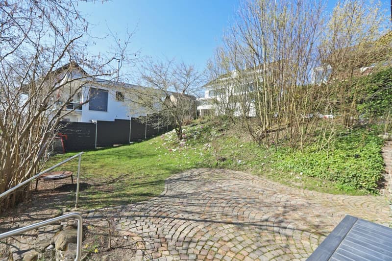 Wohnen & Vermieten: Einfamilienhaus mit Einliegerwohnung und Wintergarten (9)