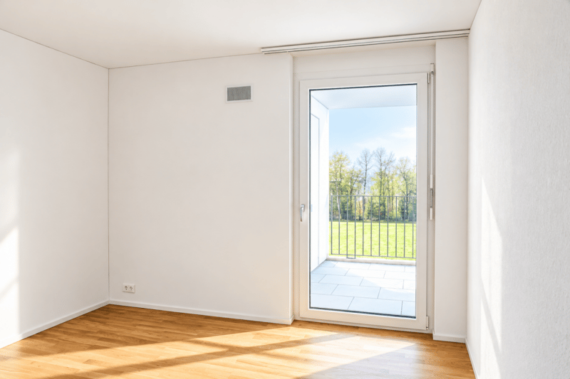 Helle und Moderne 3.5 Zimmer-Wohnung mit 2 Balkonen! (5)