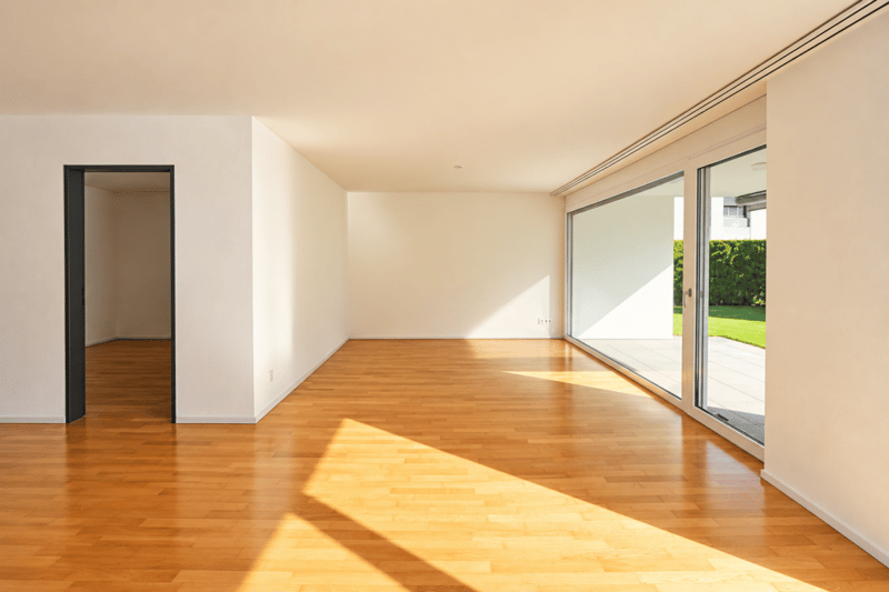 Helle 3.5-Zimmer-Wohnung im Erdgeschoss mit Gartensitzplatz! (2)